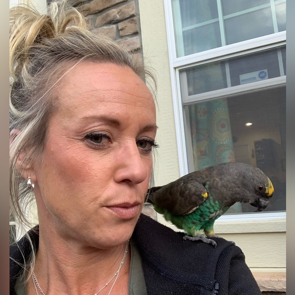 Meet your Posher, Michelle - Picture 2 of 2